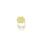 FANCY YELLOW AND COLORED DIAMOND RING | 彩黃色鑽石配彩色鑽石戒指