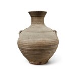A stoneware handled jar (Hu), Western Han dynasty | 西漢 原始瓷雙繫壺