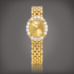 Patek Philippe | Reference 4754 | A yellow gold and diamond-set bracelet watch, Circa 1990 | 百達翡麗 | 型號4754 | 黃金鑲鑽石鏈帶腕錶，約1990年製