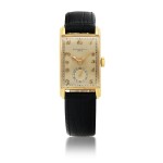 PATEK PHILIPPE | REF 1559 YELLOW GOLD WRISTWATCH MADE IN 1944