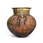 Large Water Jar with incised 'Lizard' design