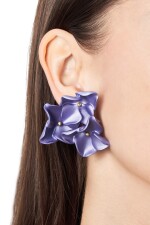 Pair of Aluminum ‘Hydrangea’ Ear Clips | JAR | 'Hydrangea' 鋁耳夾一對