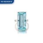 AQUAMARINE AND DIAMOND RING | 海藍寶 配 鑽石 戒指 