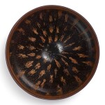 A RARE RUSSET-PAINTED BLACK-GLAZED 'PARTRIDGE FEATHER' BOWL SOUTHERN SONG DYNASTY | 南宋 黑釉鐵鏽斑天目茶盞