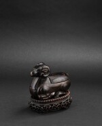 Statuette en bronze de bélier formant lampe à huile Dynastie Ming ou antérieure | 明或更早期 銅臥羊燈 | A 'ram' bronze oil lamp, Ming Dynasty or earlier