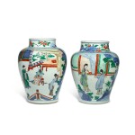 Two wucai 'figural' baluster jars 17th century | 十七世紀 五彩神仙圖罐一組兩件