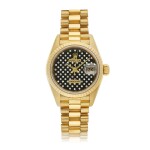 ROLEX | REF 69178 DATEJUST, A YELLOW GOLD AND DIAMOND SET CENTER SECONDS WRISTWATCH WITH DATE AND BRACELET CIRCA 1986
