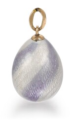 A Fabergé gold and guilloché enamel egg pendant, workmaster Feodor Afanasiev, St Petersburg, circa 1900