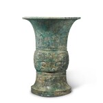 An archaic bronze ritual wine vessel (Zun), Early Western Zhou dynasty | 西周初 青銅饕餮紋尊