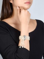 'Flammes' Cultured Pearl and Diamond Bracelet | 梵克雅寶 | 'Flammes' 養殖珍珠 配 鑽石 手鏈