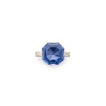 Sapphire and Diamond Ring  藍寶石配鑽石戒指