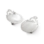 A pair of French shell-shaped silver dishes, Pierre Gavard, Paris, circa 1925