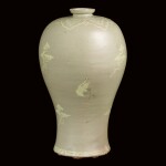 A RARE KOREAN SLIP-PAINTED CELADON MEIPING KORYO DYNASTY, 12TH CENTURY | 高麗王朝十二世紀 青釉繪雲鶴紋梅瓶