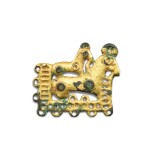 A gold-sheet embellished bronze 'horse' plaque, Eastern Zhou dynasty, Warring States period 東周戰國 青銅貼金雙馬牌飾