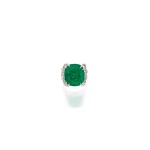 Emerald and Diamond Ring [祖母綠配鑽石戒指]