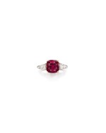 Ruby and Diamond Ring | 3.61克拉 天然「緬甸鴿血紅」紅寶石 配 鑽石 戒指