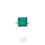 Emerald ring | 祖母綠戒指