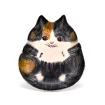 An American pottery dish in the form a cat by N.S. Gustin Co., 20th century