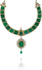 A CARVED EMERALD AND DIAMOND-SET NECKLACE WITH GREEN ENAMEL, NORTH INDIA, CIRCA 1900 