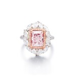 Very Light Pink Diamond and Diamond Ring | 3.02克拉 輕淡粉紅色鑽石 配 鑽石 戒指