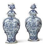 A PAIR OF DUTCH DELFT BLUE AND WHITE OCTAGONAL BALUSTER VASES AND COVERS, CIRCA 1764-70