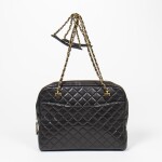 CHANEL | BLACK QUILTED LEATHER CHAIN SHOULDER POCKET TOTE WITH GOLD HARDWARE