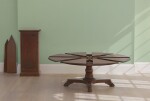 AN EARLY VICTORIAN MAHOGANY EXPANDING DINING TABLE BY JOHNSTONE & JEANES, MID-19TH CENTURY