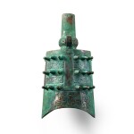 An archaic bronze ritual bell, Yongzhong, Western Zhou dynasty | 西周 青銅乳釘龍鳳紋甬鐘