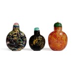 Three glass snuff bottles, Qing dynasty, 19th century | 清十九世紀 彩料鼻煙壺一組三件