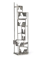 Vertical Pistol Structure