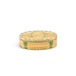 A gold and enamel snuff box, in late 18th century French taste | Tabatière en or et émail, dans le goût du XVIIIe siècle français