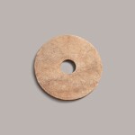 A stone disc, bi, Han dynasty | 漢 石璧