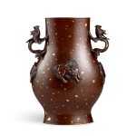 A large gold-splashed bronze 'mythical beasts' vase Qing dynasty, early 18th century | 清十八世紀初 灑金銅瑞獸瓶