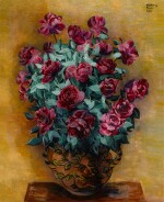 Roses rouges dans un vase