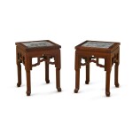A pair of marble-inset hardwood stools 硬木嵌雲石方凳一對