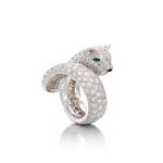 'Panthère' Diamond, Emerald and Onyx Ring | 卡地亞 | 'Pantheré' 鑽石 配 祖母綠 及 縞瑪瑙 戒指