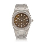 Royal Oak, Reference 5402 | A stainless steel bracelet watch with tropical dial and date, Made in 1978 | 愛彼 |皇家橡樹系列 型號5402 | 精鋼鏈帶腕錶，備棕式錶盤及日期顯示，1978年製