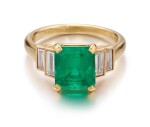 CARTIER | EMERALD AND DIAMOND RING | 卡地亞 祖母綠 配 鑽石 戒指