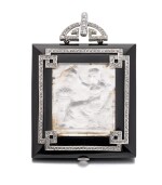 Georges Fouquet | Onyx, rock crystal and diamond pendant/watch, circa 1923 | Georges Fouquet | 縞瑪瑙配白水晶及鑽石吊墜錶，1923年