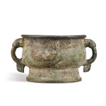 An archaic bronze ritual food vessel, Gui, Western Zhou dynasty |  西周 青銅簋