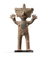 Personnage féminin, Colima, Mexique, Postclassique récent, 1200-1500 AP. J.-C. | Colima Late Postclassic standing figure, Mexico, AD 1200-1500