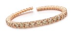 COLOURED DIAMOND BANGLE | 彩色鑽石手鐲 ( 彩色鑽石共重约8.05卡拉 )