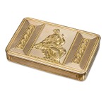 A chased two-colour gold snuff box, Hanau, circa 1800/1805