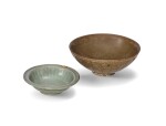 A longquan celadon dish and a longquan celadon bowl Song Dynasty - Ming Dynasty | 宋至明 龍泉窰瓷器一組兩件
