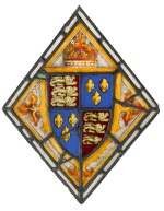 PROBABLY ENGLISH, 14TH/ EARLY 15TH CENTURY | WINDOW PANEL WITH A COAT OF ARMS OF THE KING OF ENGLAND