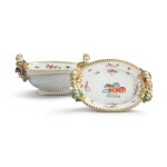 A PAIR OF MEISSEN OVAL SMALL BASKETS CIRCA 1735