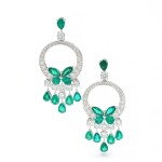 GRAFF | PAIR OF EMERALD AND DIAMOND PENDENT EARRINGS