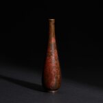 Kanchi Miyazaki I (1632-1712), A patinated bronze vase, Japan, Edo period 初代宮崎寒雉（1632 - 1712年） 江戶時期 銅筒花入