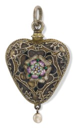 PROBABLY ENGLISH, PROBABLY 17TH CENTURY | Heart-Shaped Pendant with a Bust of Christ and a Tudor Rose