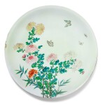 A rare large famille-rose 'chrysanthemum and butterfly' dish, Mark and period of Yongzheng |  清雍正 粉彩過墻蝶戀花紋大盤 《大清雍正年製》款